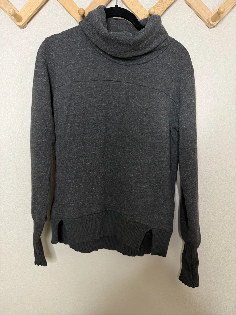 Alo Yoga Haze Cowl Neck Sweater Sz S